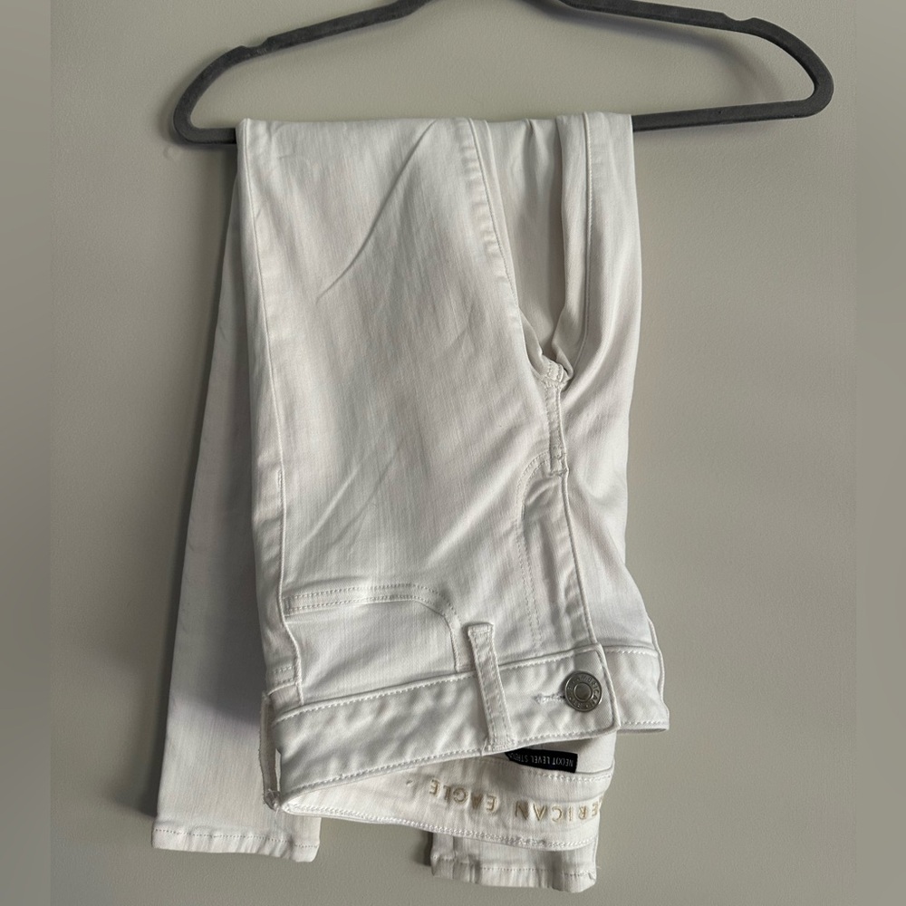 American Eagle white jeans - Size 0.